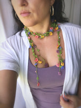 Load image into Gallery viewer, Petite Daisy 57" Lariat Necklace