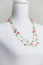 Load image into Gallery viewer, Petite Daisy 57&quot; Lariat Necklace
