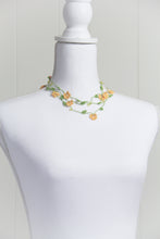 Load image into Gallery viewer, Petite Daisy 57&quot; Lariat Necklace
